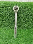 Vintage Craftsman 44978 Thumbwheel Ratchet -v- 1/2" Drive Patented 1971 Tested. Fixed Price $19.99.