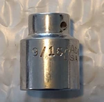 Mac Tools M182, 1/4" Drive, 9/16" Socket, Shallow, 12 Point.. Fixed Price $10.49.